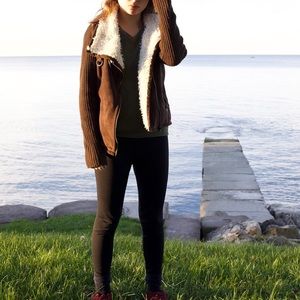 SOFT faux fur brown side zip jacket